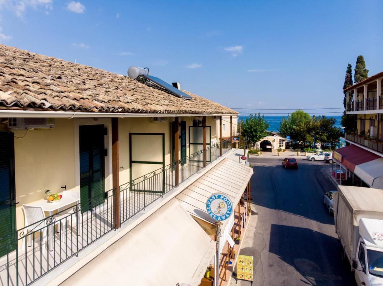 Dorotea Luxury Rooms Ypsos Exterior photo