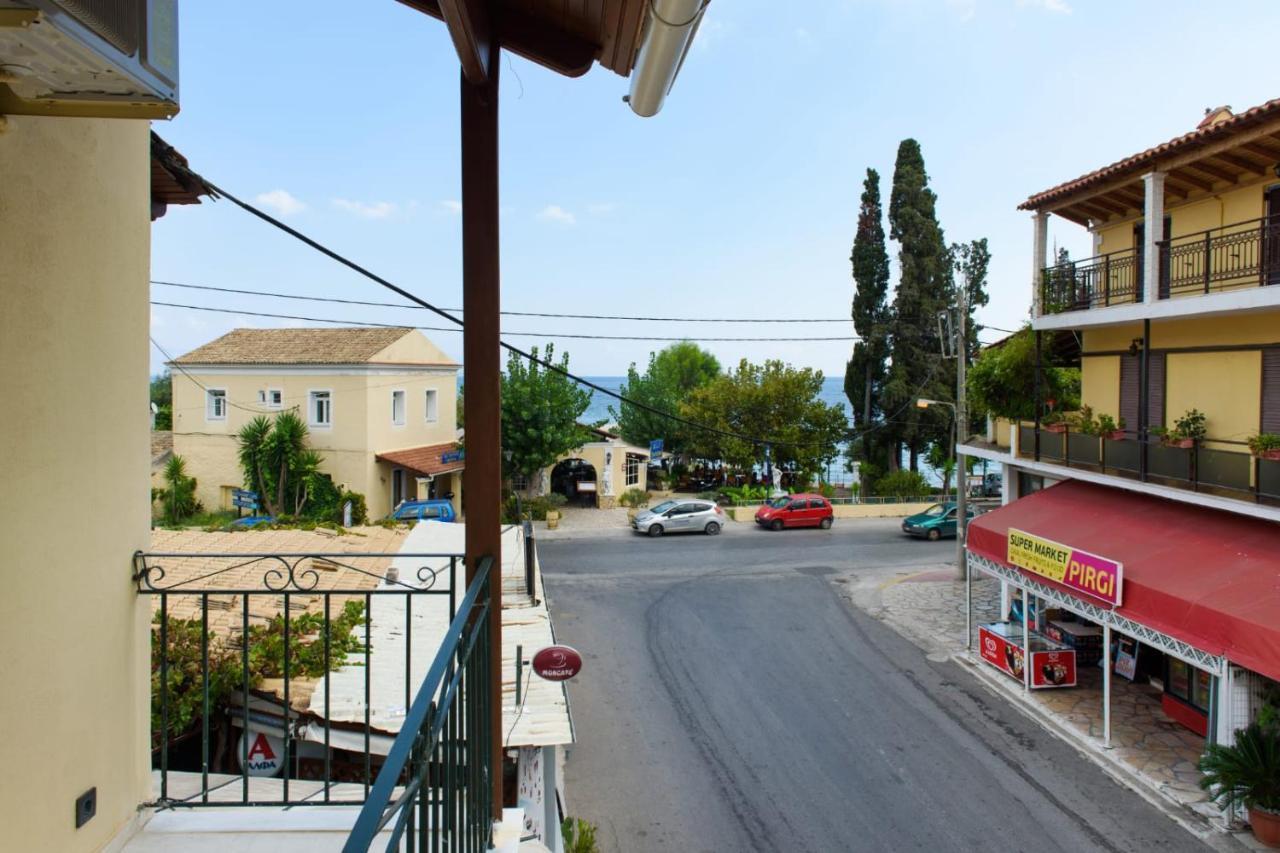 Dorotea Luxury Rooms Ypsos Exterior photo