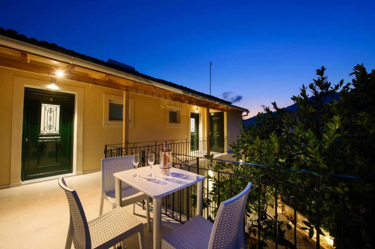 Dorotea Luxury Rooms Ypsos Exterior photo